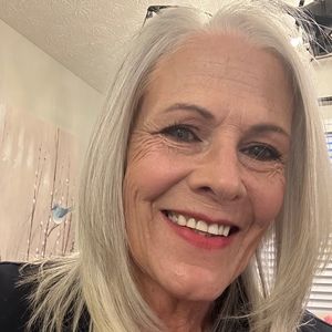 Meet your Posher, Myra